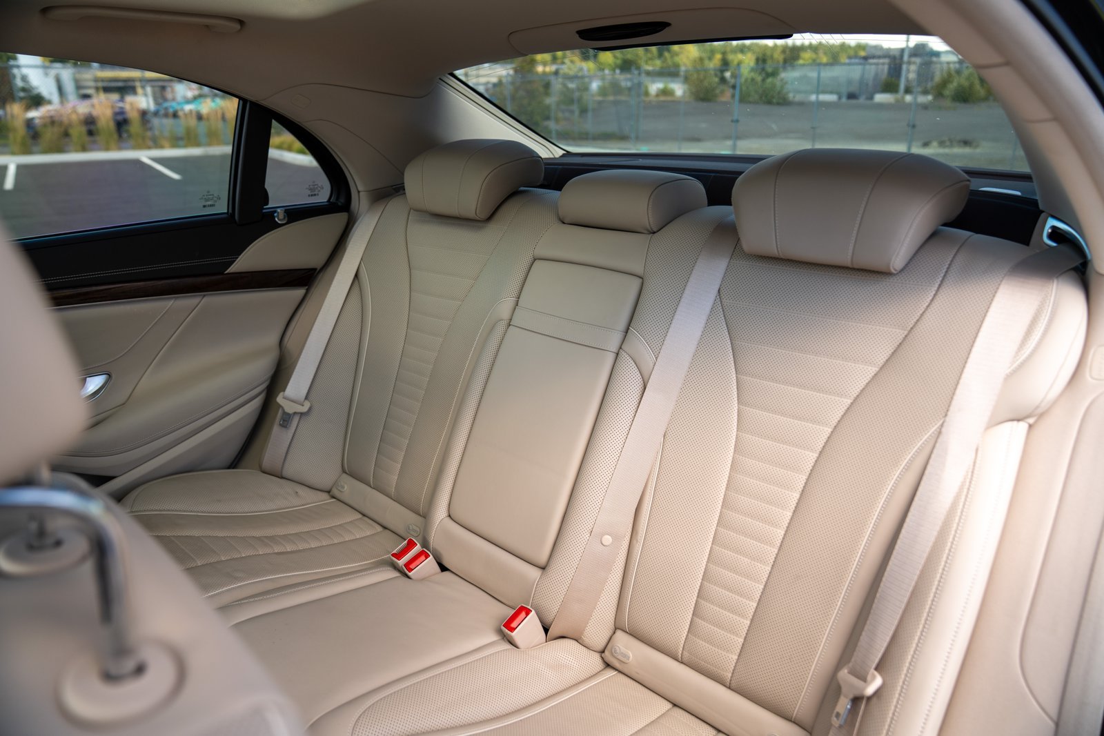 Used 2017 Mercedes-Benz S 550 4MATIC Sedan image 25