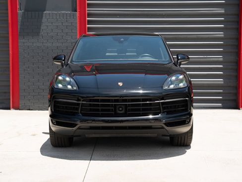 Used 2020 Porsche Cayenne AWD/4WD image 6