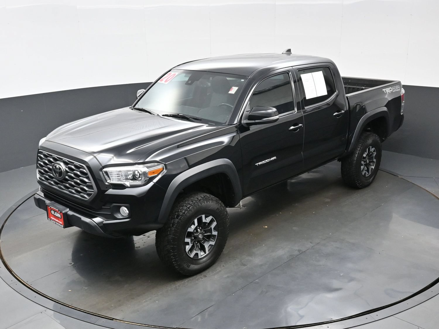 Used 2020 Toyota Tacoma TRD Off-Road w/ Technology Package AWD/4WD image 37