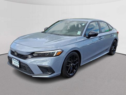 Used 2022 Honda Civic Sport image 4