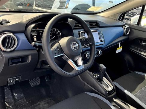 Certified 2025 Nissan Versa SV w/ Trunk Package FWD image 10