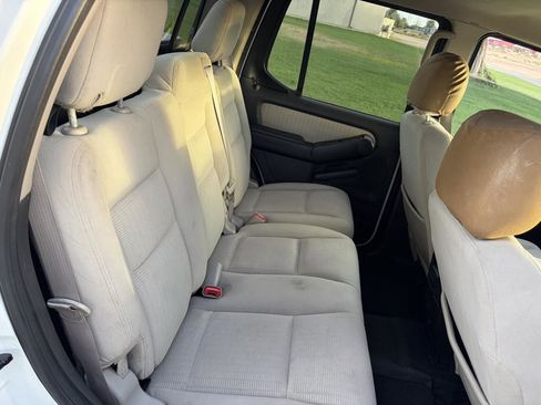 Used 2008 Ford Explorer Sport Trac XLT RWD image 23