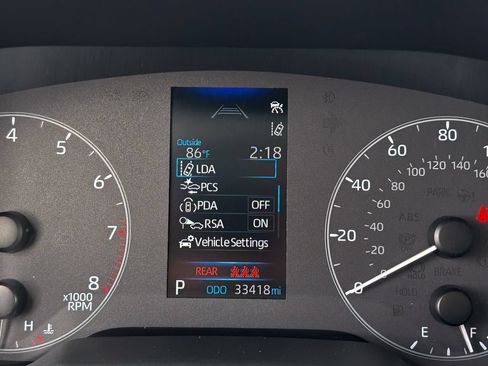 Used 2025 Toyota Corolla LE FWD image 28