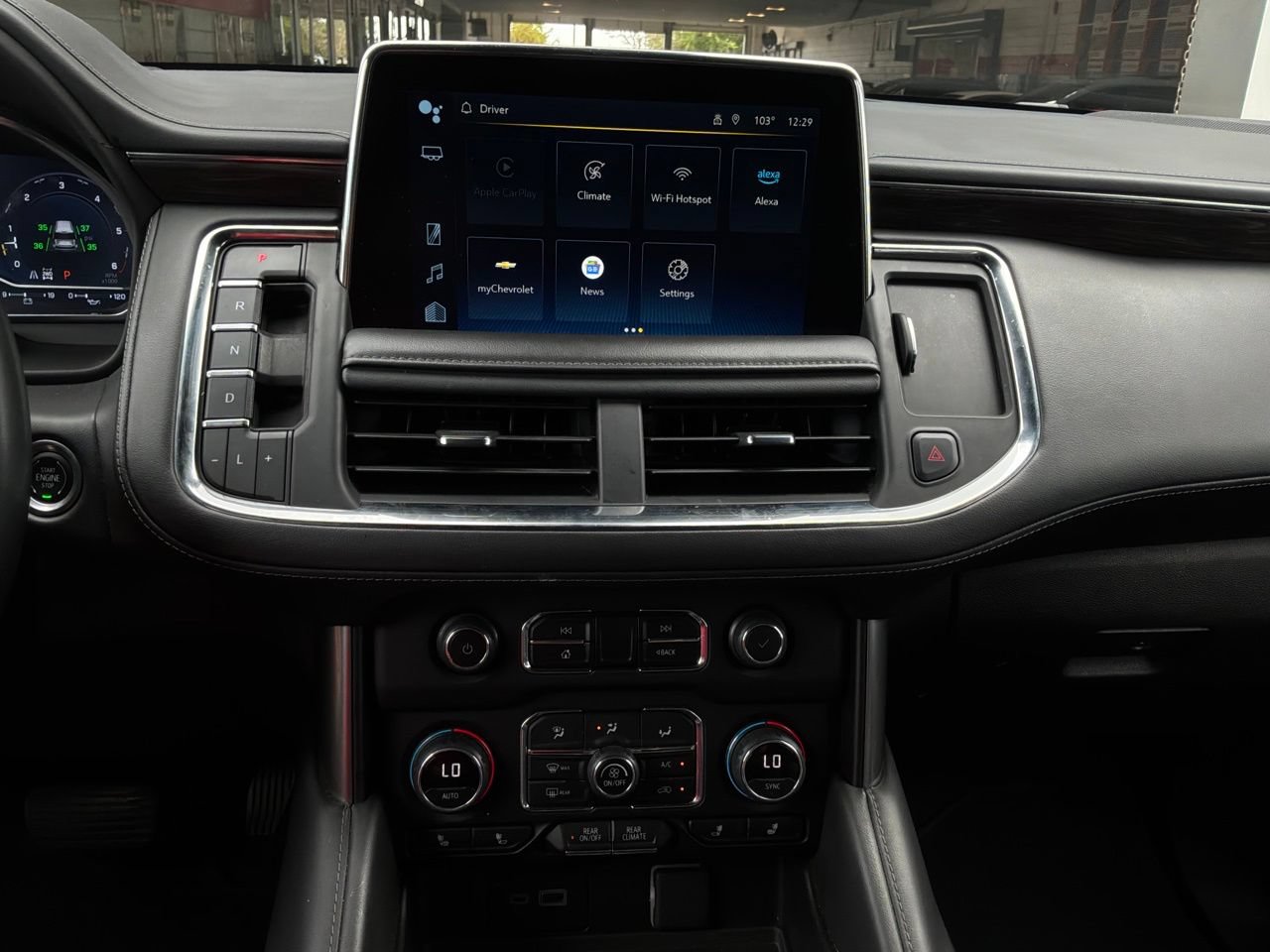 Used 2024 Chevrolet Tahoe LT w/ Luxury Package AWD/4WD image 35
