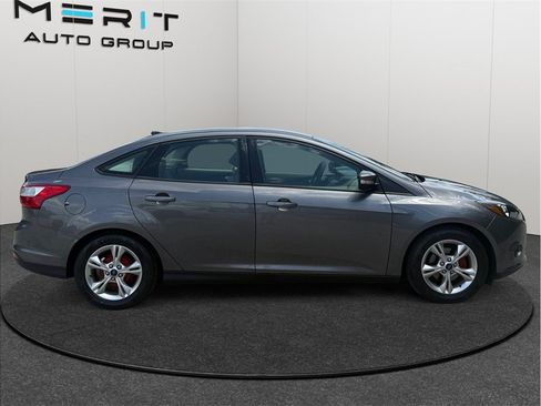 Used 2014 Ford Focus SE FWD image 10