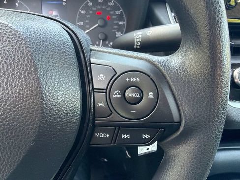 Used 2023 Toyota Corolla LE w/ Carpet Mat Package (TMS) FWD image 28