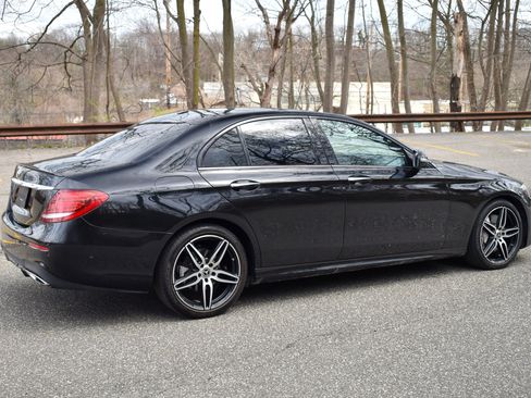 Used 2020 Mercedes-Benz E 350 Sedan w/ Driver Assistance Package image 8
