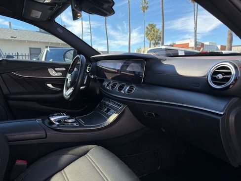 Used 2018 Mercedes-Benz E 43 AMG 4MATIC Sedan image 36