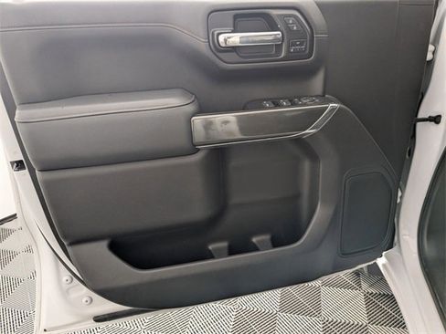 Used 2021 GMC Sierra 1500 AT4 image 10
