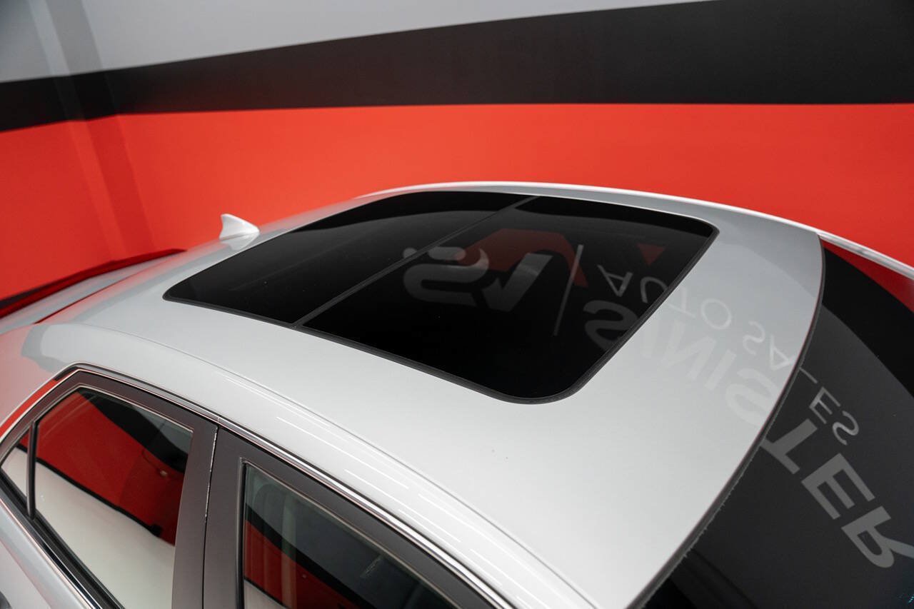 Used 2010 Cadillac CTS V RWD image 55