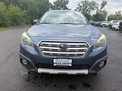 Used 2015 Subaru Outback 3.6R Limited AWD/4WD image 2