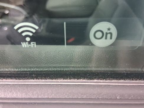 Used 2023 Chevrolet Colorado Trail Boss w/ Safety Package image 8