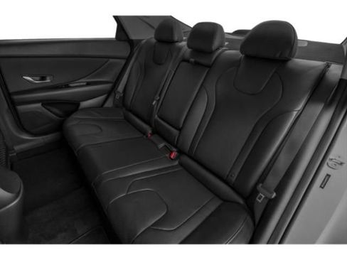 Used 2021 Hyundai Elantra Limited w/ Cargo Package FWD image 13
