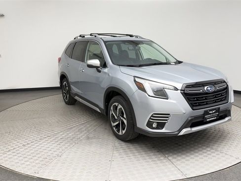 Used 2024 Subaru Forester Touring image 8