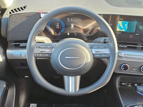 New 2026 Hyundai Kona SE image 16