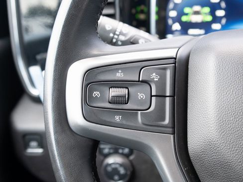 Used 2024 Chevrolet Silverado 3500 LT image 6