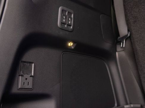 New 2026 Lexus TX 500h AWD image 10