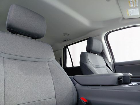 New 2026 Ford Expedition Max Active image 15