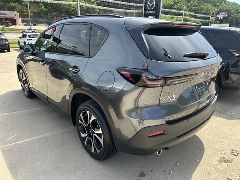 New 2026 MAZDA CX-5 Preferred AWD/4WD image 5