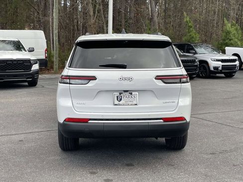 New 2025 Jeep Grand Cherokee L Limited w/ Luxury Tech Group II image 7