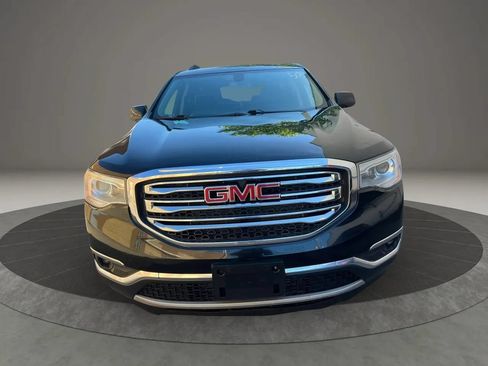 Used 2018 GMC Acadia SLT AWD/4WD image 2