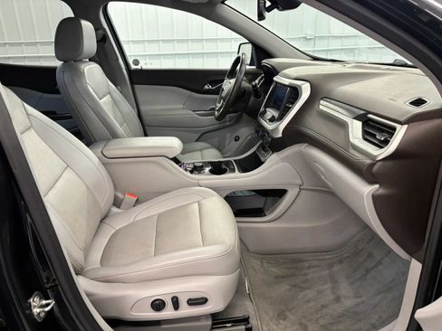 Used 2022 GMC Acadia SLT w/ Preferred Package FWD image 30