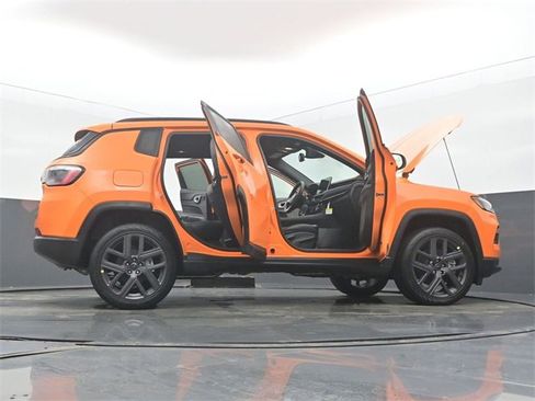 New 2026 Jeep Compass Latitude w/ Sun and Sound Group image 61