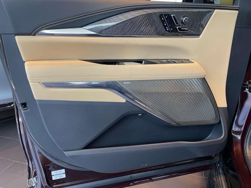 New 2025 Cadillac Escalade IQ Sport 2 image 15