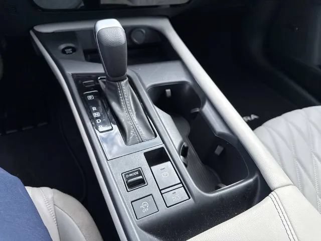 Used 2026 Nissan Sentra SL w/ Floor Mat Package FWD image 41