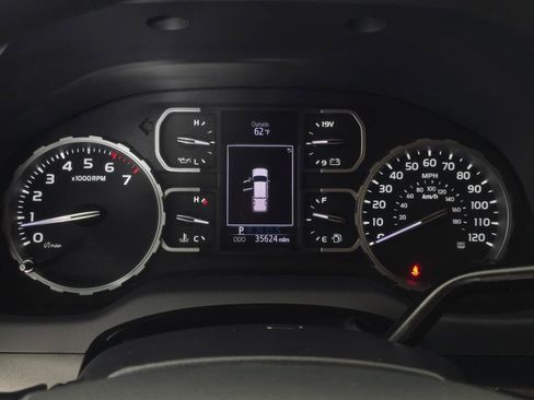 Used 2020 Toyota Tundra SR5 AWD/4WD image 30