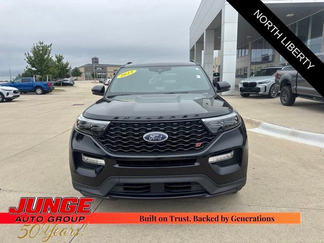 Certified 2023 Ford Explorer ST w/ Technology Package AWD/4WD image 2