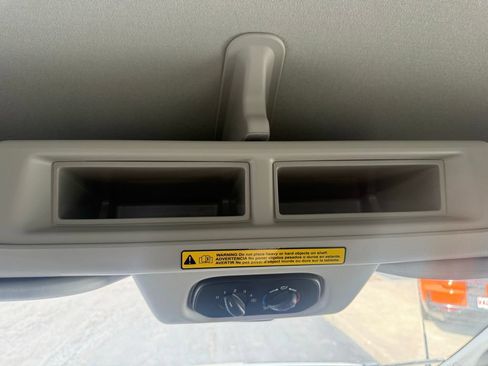 Used 2019 Ford Transit 150 XLT RWD image 28