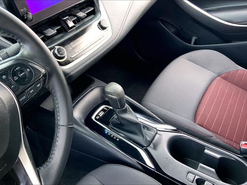 Used 2024 Toyota Corolla SE FWD image 16