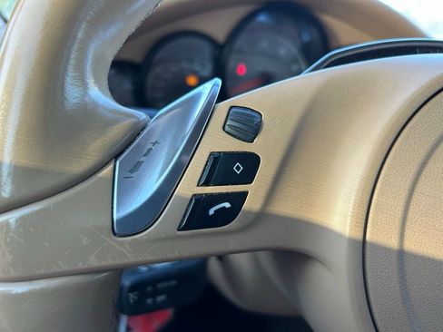 Used 2012 Porsche Panamera S image 19