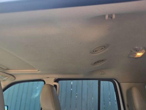 Used 2010 Mercury Mountaineer Premier RWD image 15
