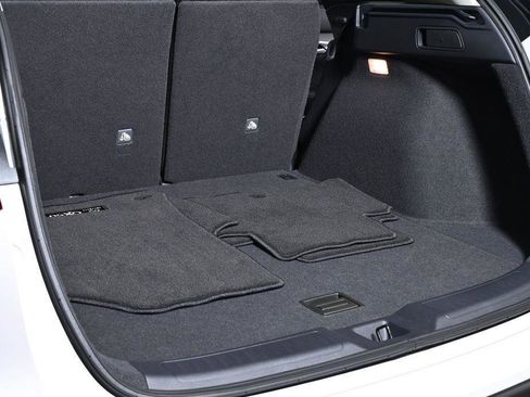 Certified 2025 INFINITI QX50 Pure image 31