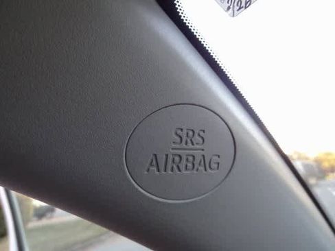 Used 2023 Toyota Tacoma SR image 35