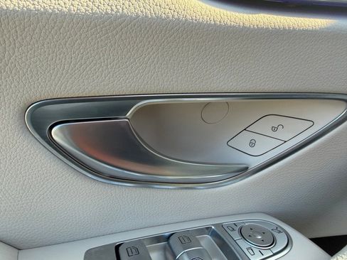 Used 2018 Mercedes-Benz E 400 4MATIC Coupe image 13