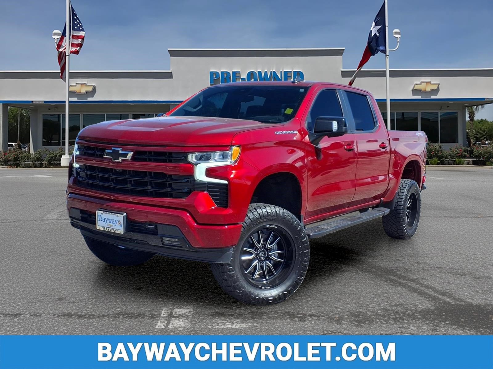 Used 2024 Chevrolet Silverado 1500 RST w/ Convenience Package II AWD/4WD image 1