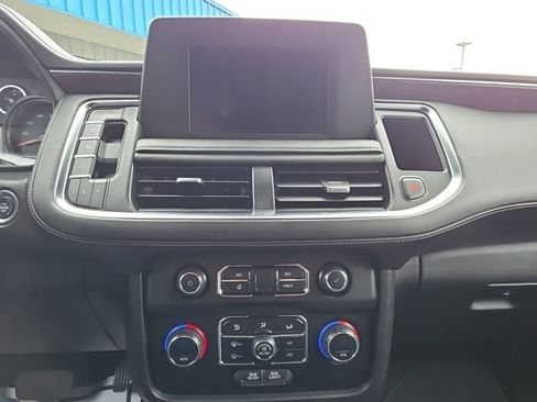 Used 2023 Chevrolet Suburban LS AWD/4WD image 21