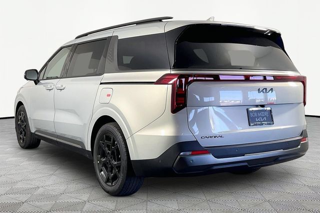 New 2027 Kia Carnival SX FWD image 4