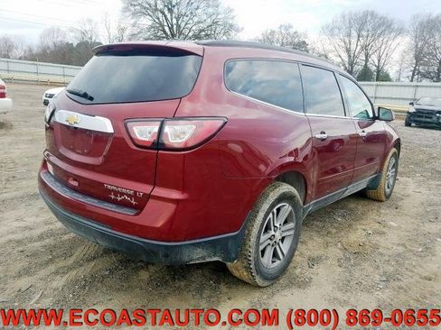 Used 2015 Chevrolet Traverse LT image 4