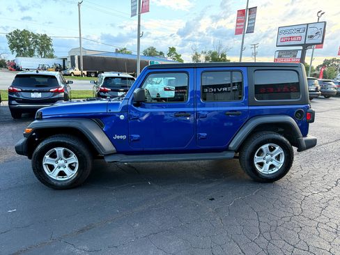 Used 2018 Jeep Wrangler Unlimited Sport S image 4