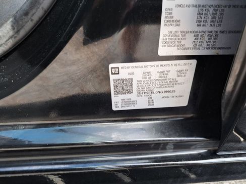 Used 2022 GMC Sierra 1500 AT4 w/ AT4 Premium Package image 29