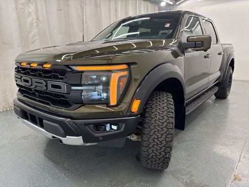Used 2025 Ford F150 Raptor AWD/4WD image 5
