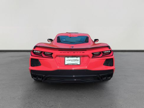 Used 2024 Chevrolet Corvette Stingray Preferred Cpe w/ Battery Protection Package image 4