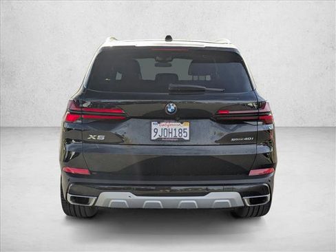 Certified 2024 BMW X5 sDrive40i image 7
