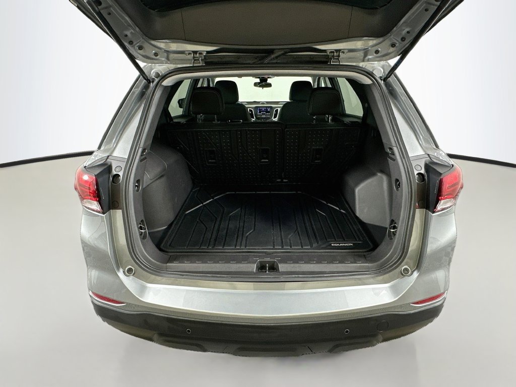 Used 2024 Chevrolet Equinox LS w/ LS Convenience Package FWD image 23