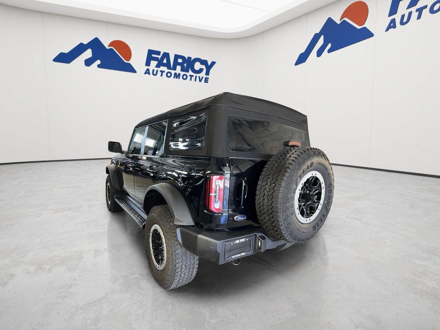 Used 2025 Ford Bronco Outer Banks w/ Sasquatch Package AWD/4WD image 13