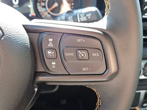 Used 2024 Jeep Wrangler Sport AWD/4WD image 20